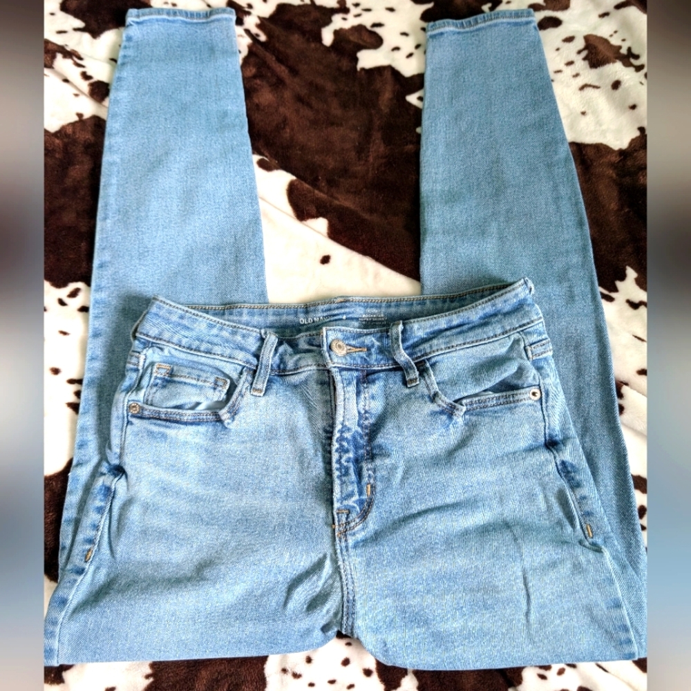 Old Navy High Rise Skinny Jeans!